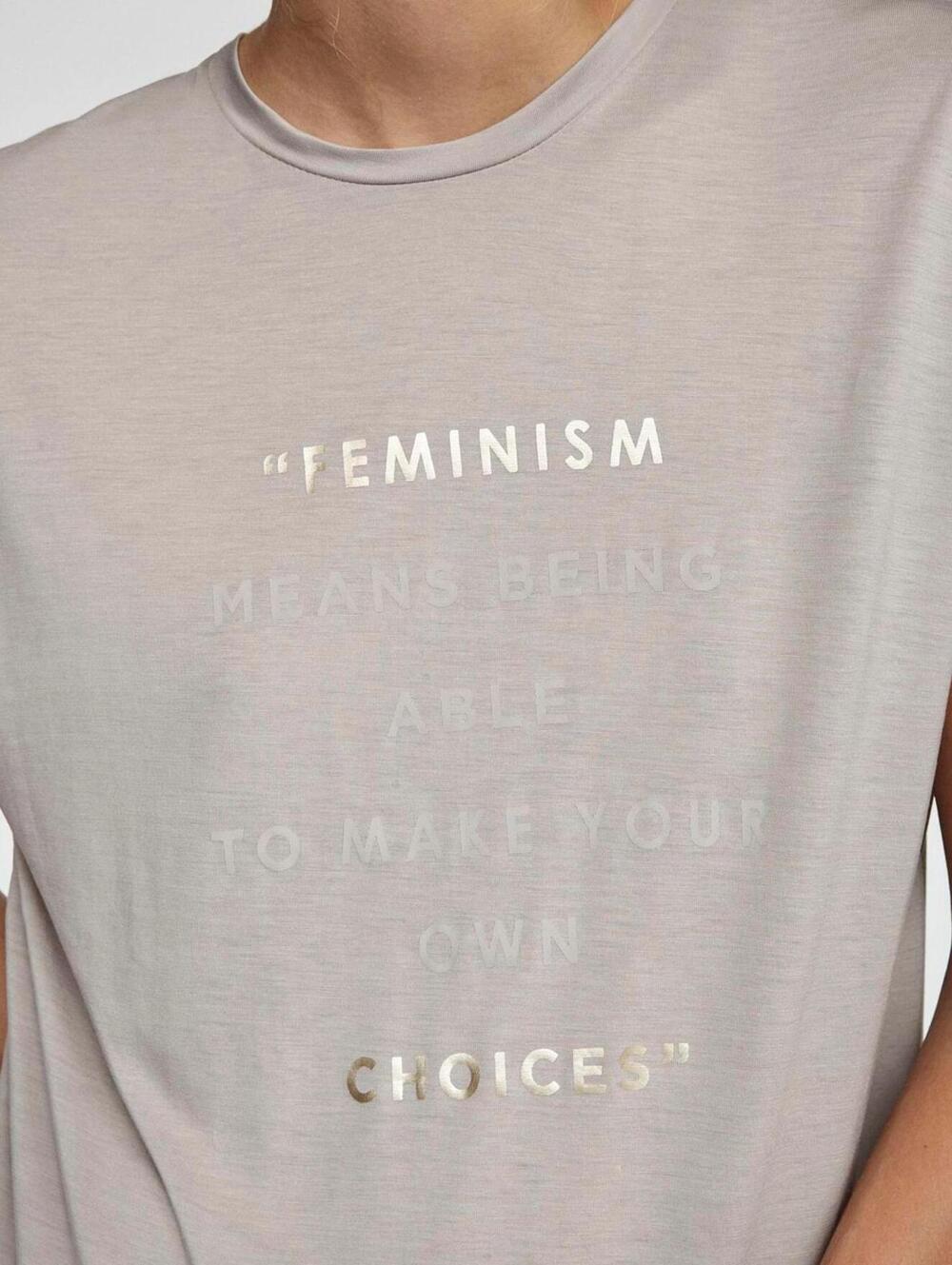 Oysho “Feminism Means Being Able to Make Your Own Choice” Top